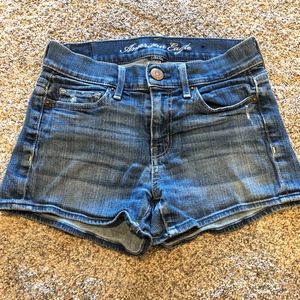 American Eagle Outfitters Denim Shorts Size 00